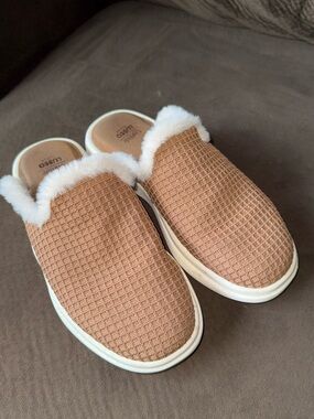 Lusso Cloud Slippers Chestnut Waffle
